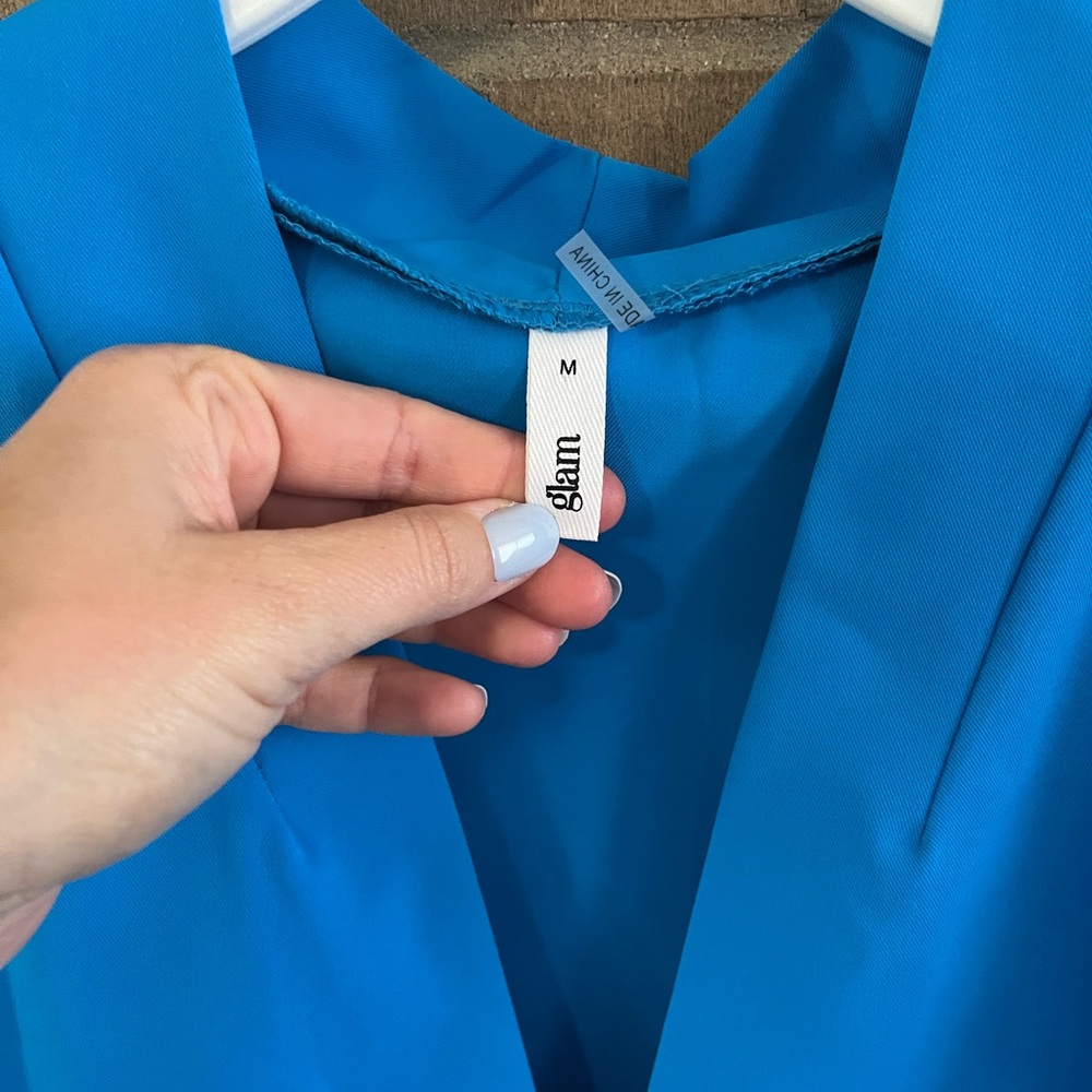 Glam - Picture 4 of 4